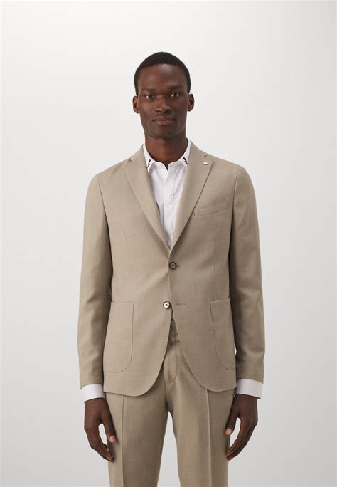 michael kors beige suit